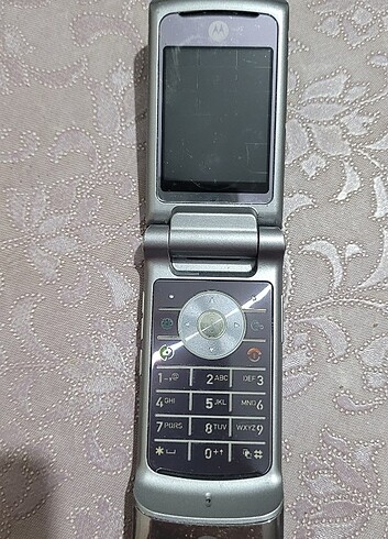 Motorola Tuşlu Telefon