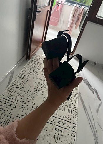 Siyah Tokalı Blok Topuk Kadın Abiye Ayakkabı - Görsel 6