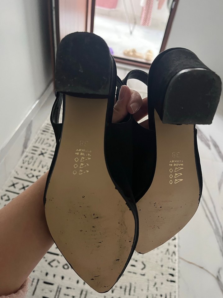 Siyah Tokalı Blok Topuk Kadın Abiye Ayakkabı - Görsel 3