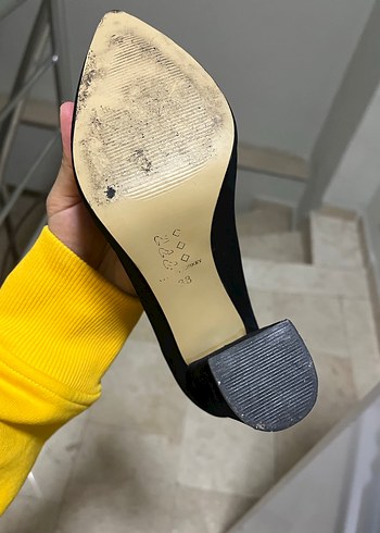 Siyah Yılan Desenli Tokalı Kadın Topuklu Ayakkabı - Görsel 6