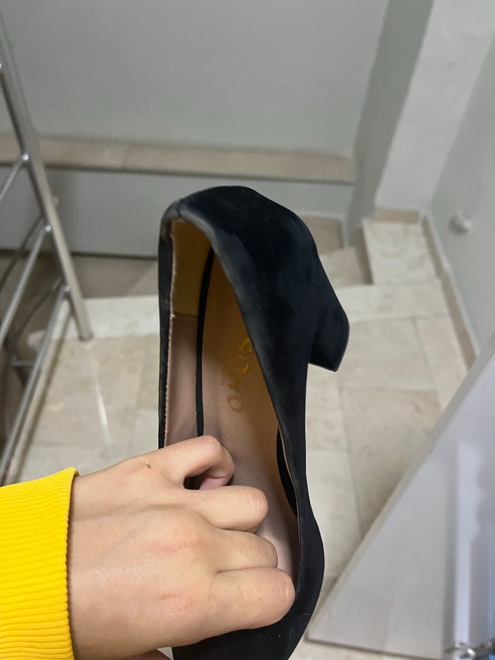 Siyah Yılan Desenli Tokalı Kadın Topuklu Ayakkabı - Görsel 3