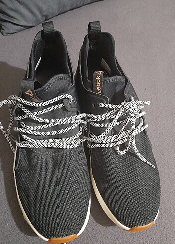 40 Beden siyah Renk Reebok spor ayakkabı 