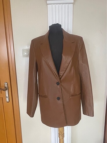 ZARA DERİ BLAZER CEKET