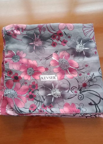 KEVSER MARKA BAŞ ÖRTÜSÜ VE TESBİH - Görsel 3