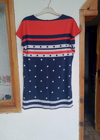 l Beden Renkli Desenli uzun Kadın Tişört