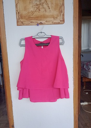 Kolsuz Pembe Fırfırlı bayan Bluzu