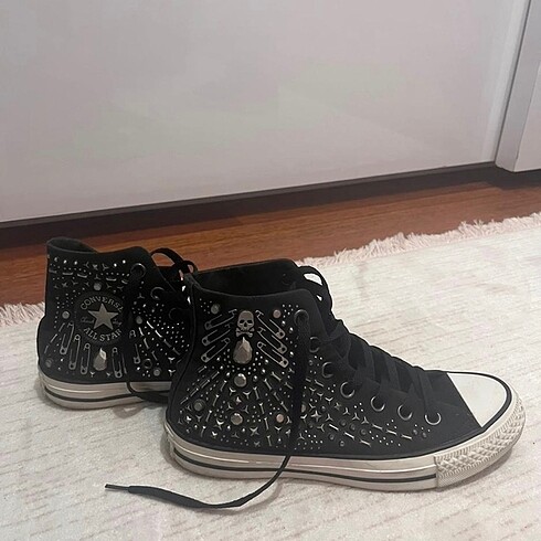Converse Converse
