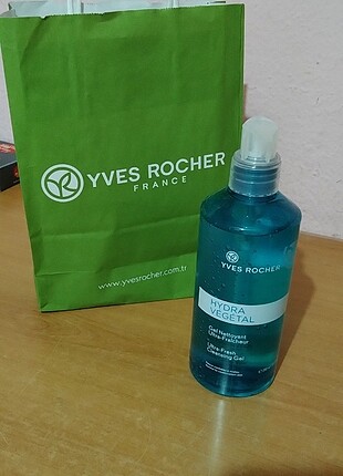 Yves Rocher hydra vegetal yüz temizleme Jeli