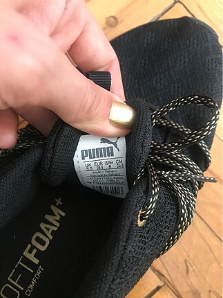 38.5 Beden siyah Renk PUMA marka orjinal spor ayakkabı