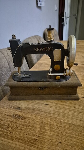 Sewing dikiş makinası 