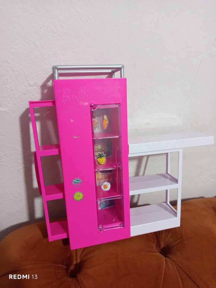 Barbie oyuncak - Görsel 2