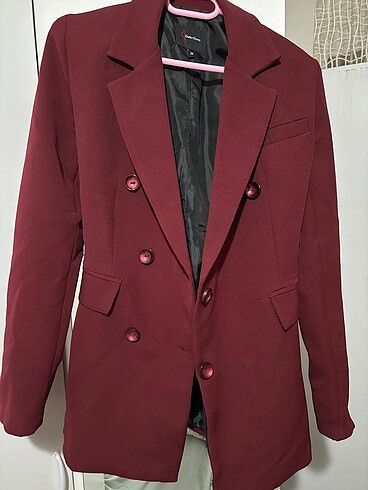 BORDO BLAZER