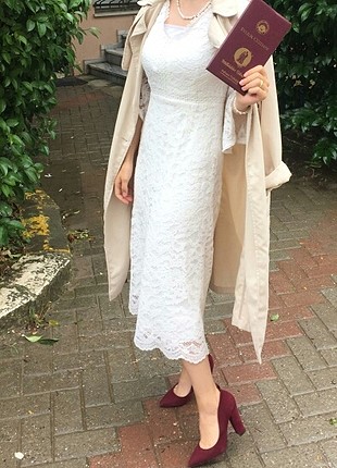 beyaz elbise 