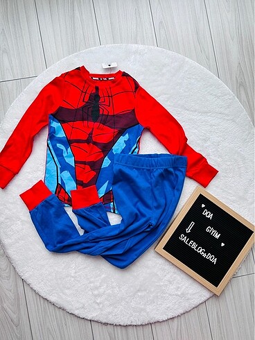 Spider-Man alt üst pijama takım