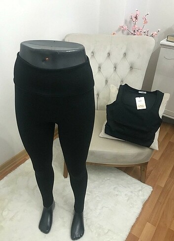 m Beden Fitilli Tayt Crop Takım 