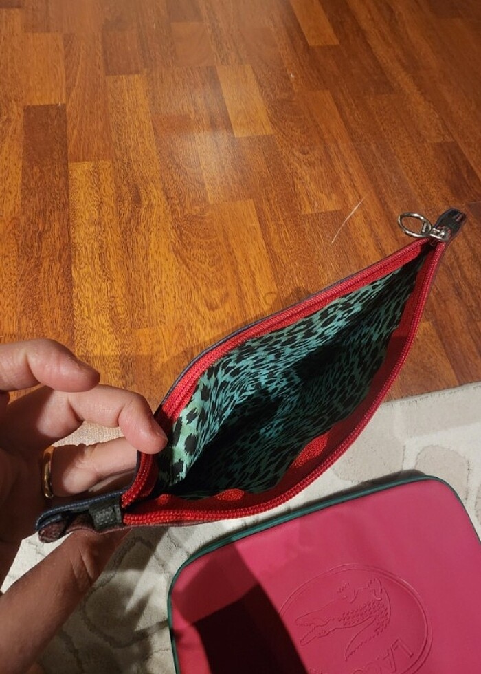 Lacoste el cantasi - Görsel 2