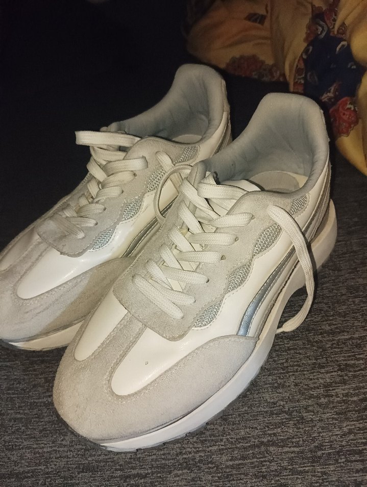 Beyaz Gri Bağcıklı Kadın Spor Ayakkabı - Görsel 2