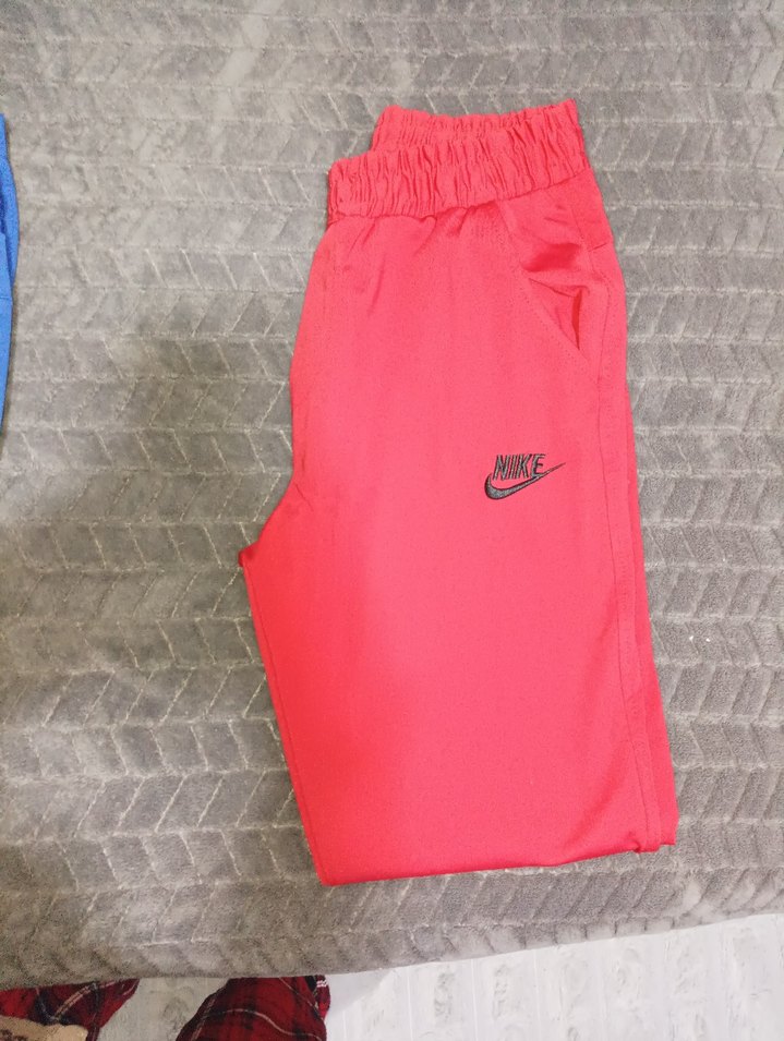 Nike Kadın Kırmızı Rahat Kesim Eşofman Altı - Görsel 2