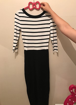 Zara diz altı elbise