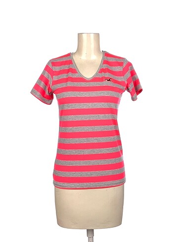 PreLoved T-shirt %70 İndirimli.