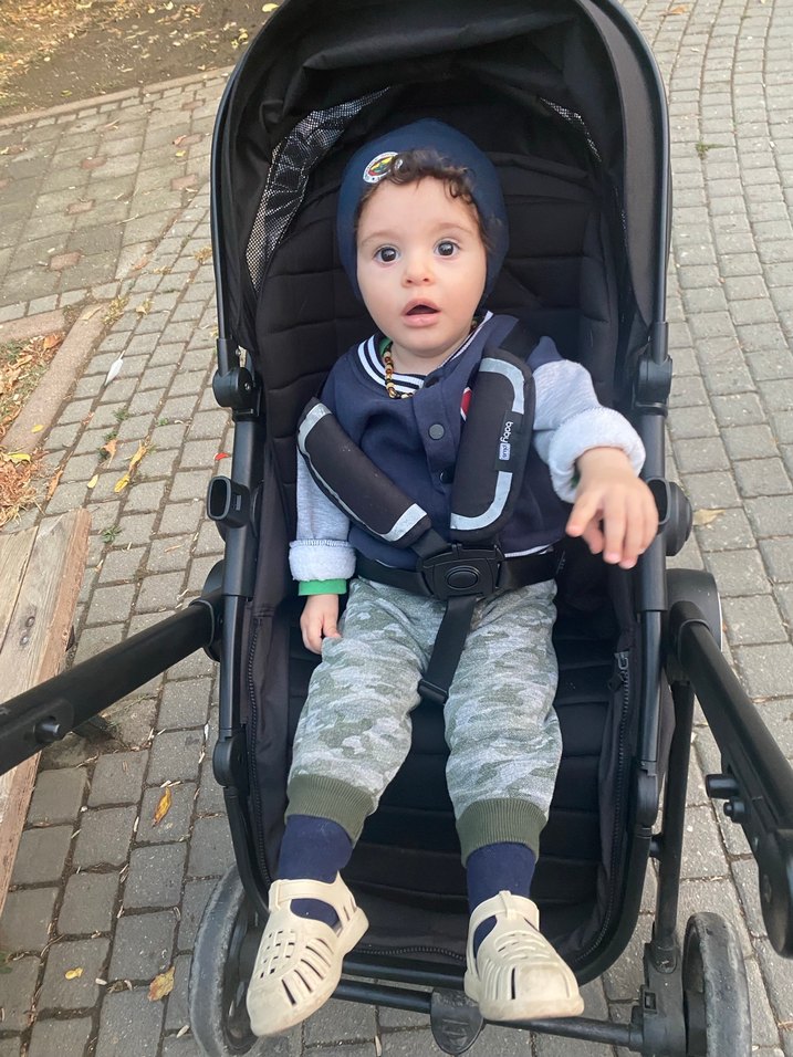 Siyah bebek arabası - Görsel 2