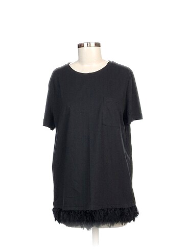 Zara T-shirt %70 İndirimli.