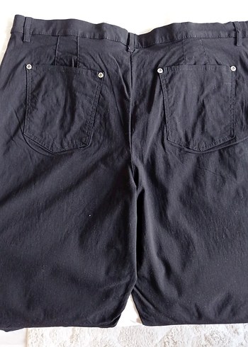 Kadın Siyah Keten Rahat Kesim Midi Pantolon - Görsel 2