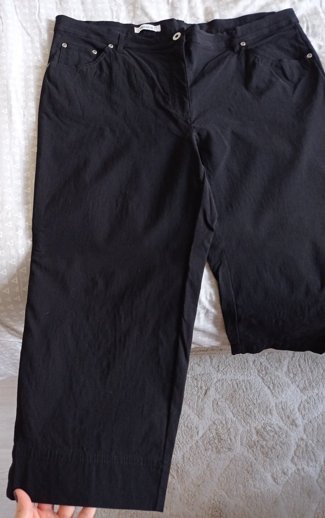 Kadın Siyah Keten Rahat Kesim Midi Pantolon - Görsel 5