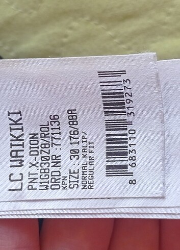 Siyah Kargo Pantolon Büzgülü Paça LC Waikiki  - Görsel 5