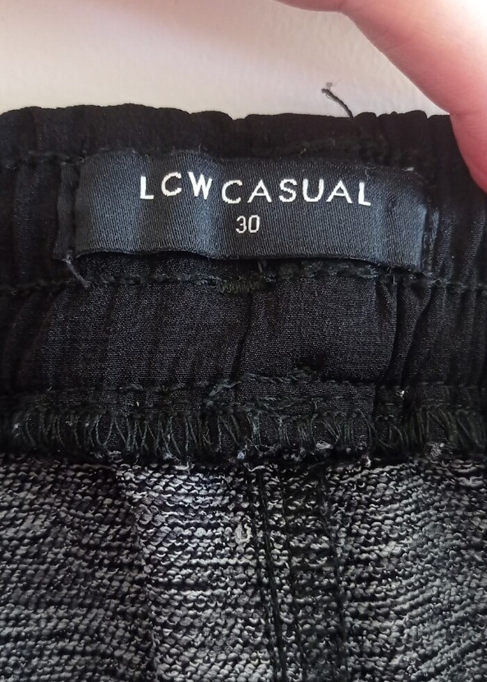 Siyah Kargo Pantolon Büzgülü Paça LC Waikiki  - Görsel 3