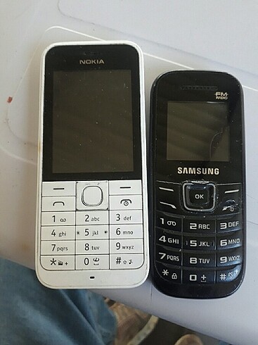 Ikı adet tuşlu telefon nokia samsung 