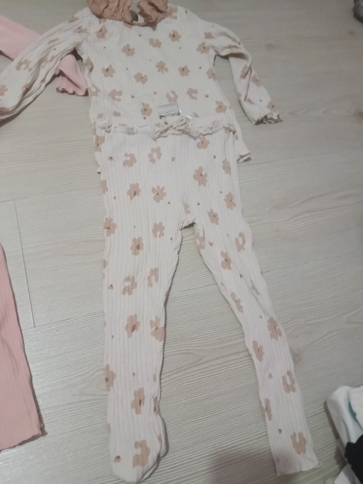 3_ 4 yaş LCW takım - Görsel 2