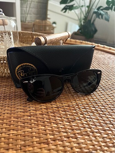 Ray Ban Güneş gözlüğü