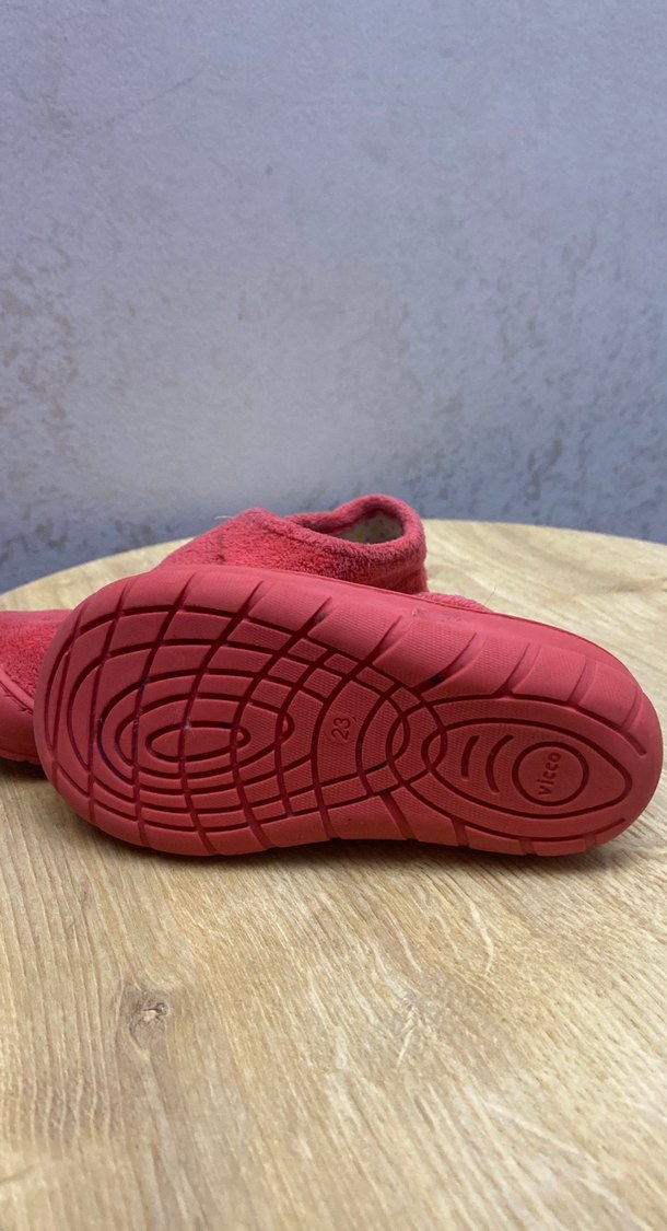 Kız Çocuk Kırmızı Sıcak Terlikler - Görsel 2