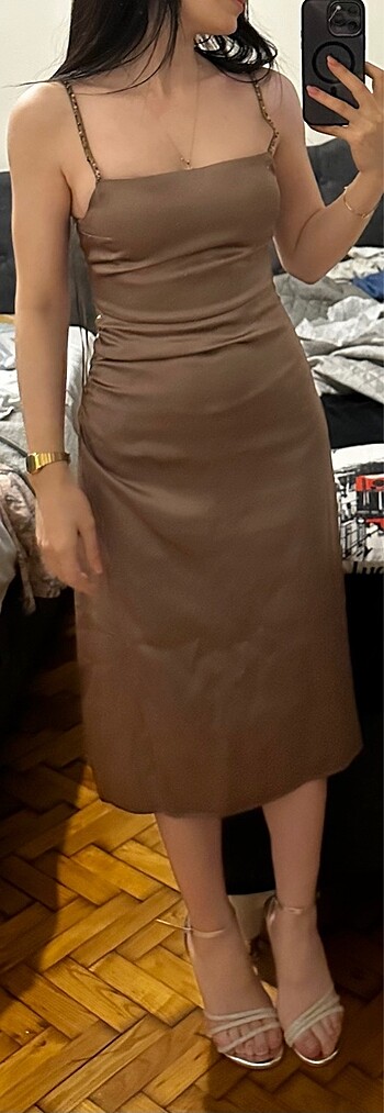 xs Beden Zara saten elbise