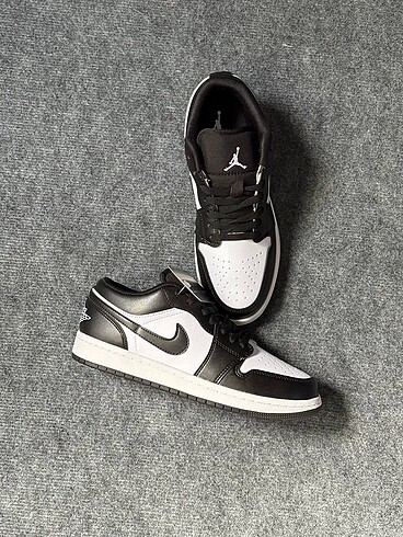 Nike Air Jordan Panda