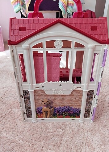 Barbie evi ve istiridye 