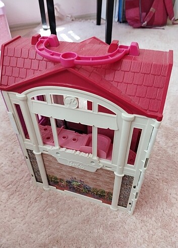  Beden Barbie evi ve istiridye 
