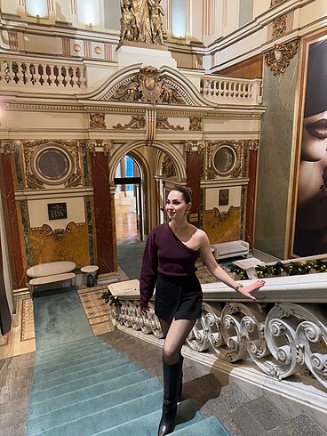 Zara üst