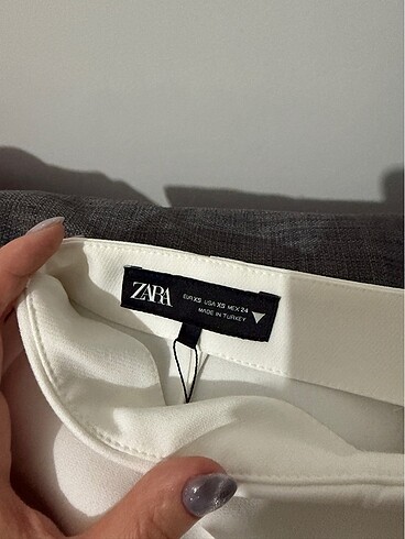 xs Beden beyaz Renk Zara şort etek