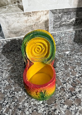 Diğer Renkli Rasta Şapkalı Figürin