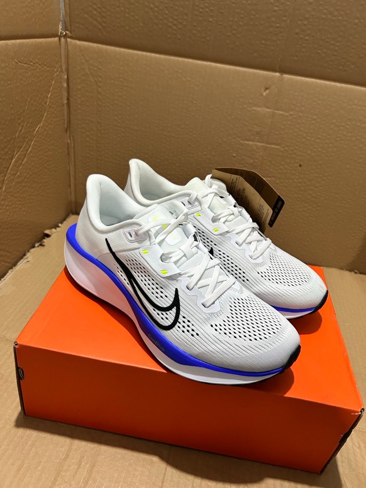 Nike Beyaz Erkek Koşu ve Antrenman Ayakkabısı - Görsel 3