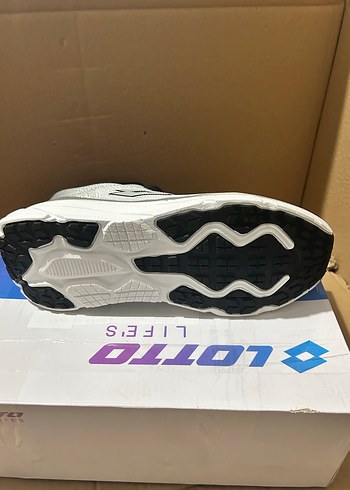 Lotto Gri Erkek Koşu ve Antrenman Ayakkabısı - Görsel 2