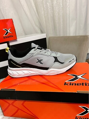 Kinetix erkek spor