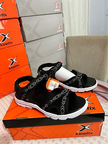 37 Beden Kadın spor sandalet kinetix