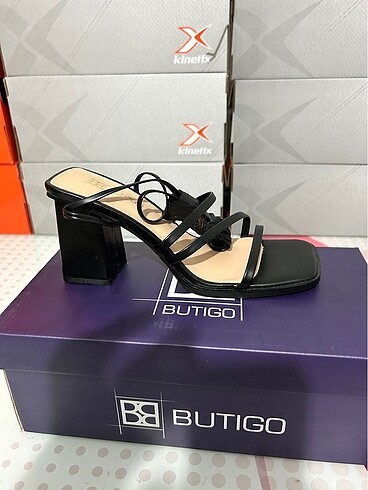 Kadın sandalet butigo