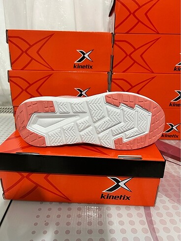 Kinetix Kadın spor kinetix