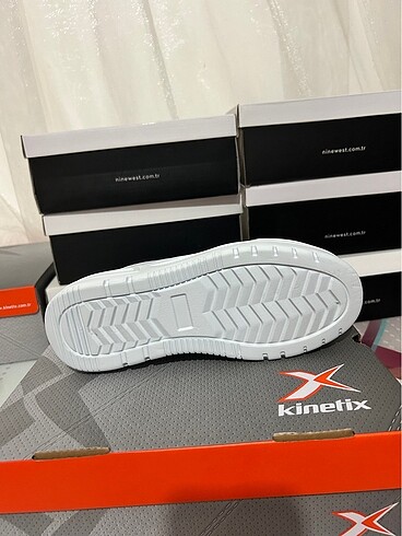 Kinetix Kadın spor kinetix