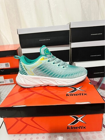 Kadın spor kinetix