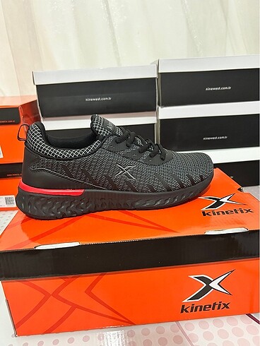 Kinetix erkek spor